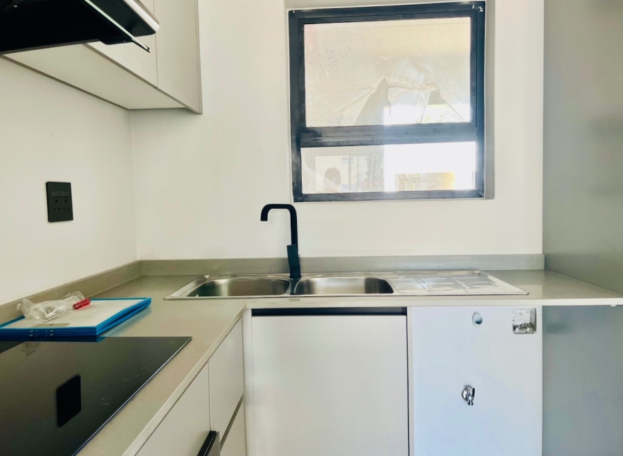 1 Bedroom Property for Sale in Table View Western Cape